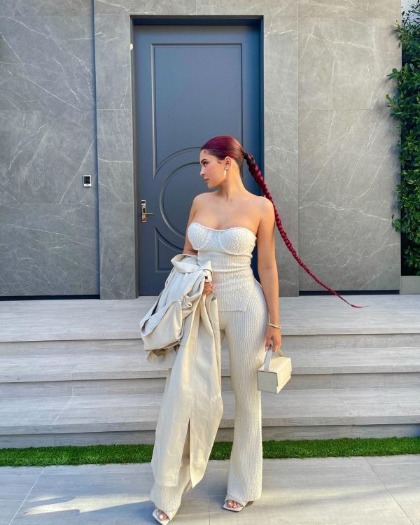 Kylie Jenner - instagram'da en çok takip edilen kişi