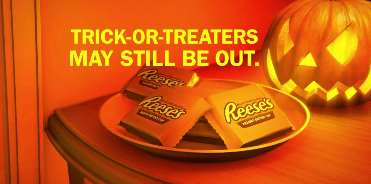 Reese's Halloween Doorbell Ad