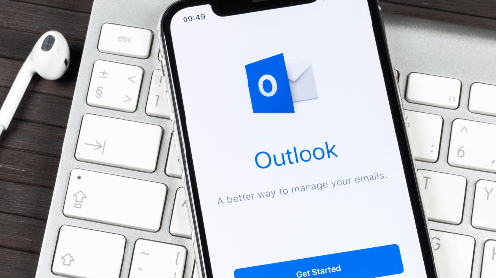 So rufen Sie eine E-Mail in Outlook zurück