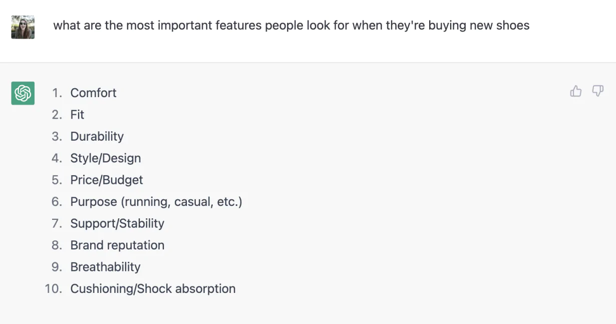 사람들이 새 신발을 살 때 찾는 가장 중요한 기능이 무엇인지에 대한 ChatGPT 답변