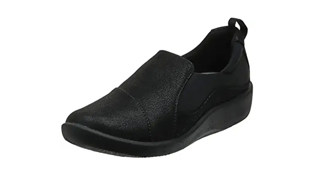 Clarks Kadın CloudSteppers Sillian Paz Slip-On Makosen Ayakkabı