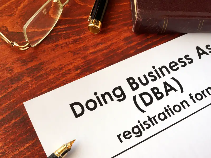 Was ist ein DBA (Doing Business As) und wie registriert man einen?