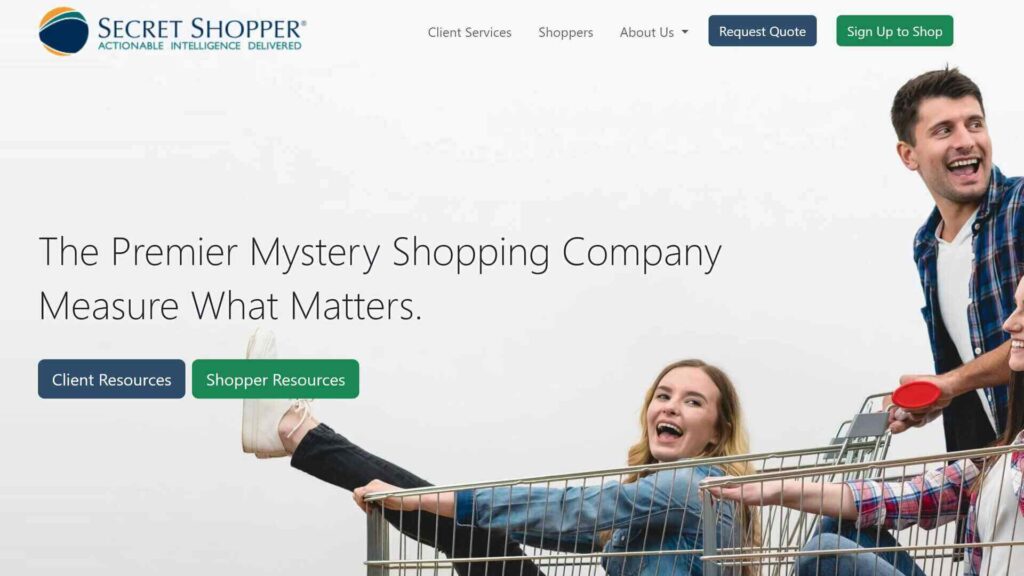 Secret Shopper-Homepage mit dem Text „Das führende Mystery-Shopping-Unternehmen“ neben dem Bild eines Kindes, das in einem Einkaufswagen fährt.