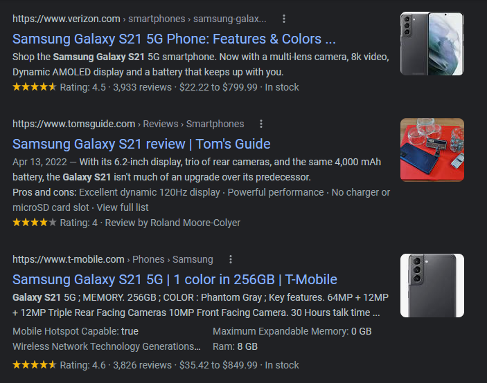 リッチスニペットを含むSamsungGalaxyS21のGoogle検索結果のスクリーンショット。結果には、画像、星の評価、ユーザーレビューの数、および追加の製品の詳細が表示されます