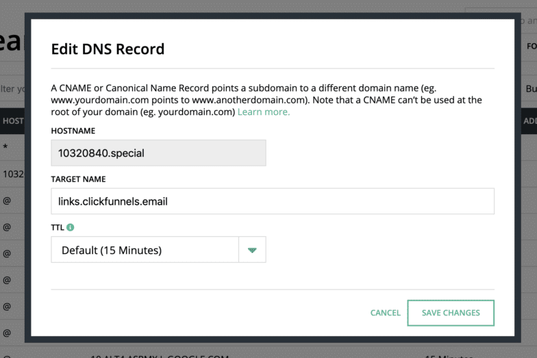 Este es un ejemplo de cómo crear un CNAME en Hover. Incluso si está utilizando un registrador de dominio diferente, los elementos esenciales serán los mismos: nombre de host, nombre de destino y TTL.