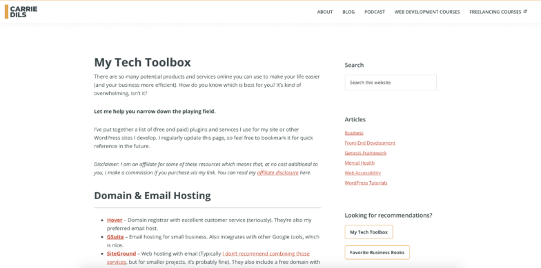 Uno screenshot della pagina di riferimento di Carrie Dils. Elenca "Dominio e hosting di posta elettronica" come categoria con consigli in quella categoria come Hover, GSuite, ecc.