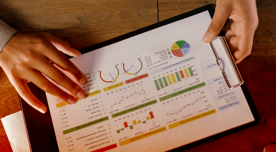 Metriche del rapporto sui social media - Cose che dovresti capire per far crescere il tuo business online